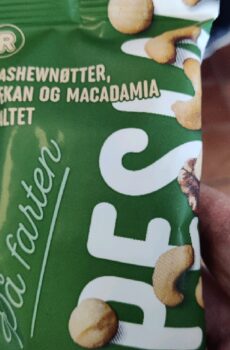 Småsulten nøtter
