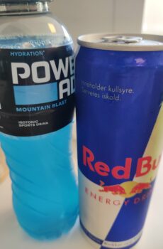 Powerade/Red Bull