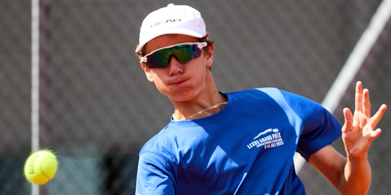 Espen Hildrup med bilder fra Clarksons NM i tennis 2025 U19&U14 Sandefjord